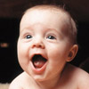 Аватарка: забавный малыш с открытым ртом.